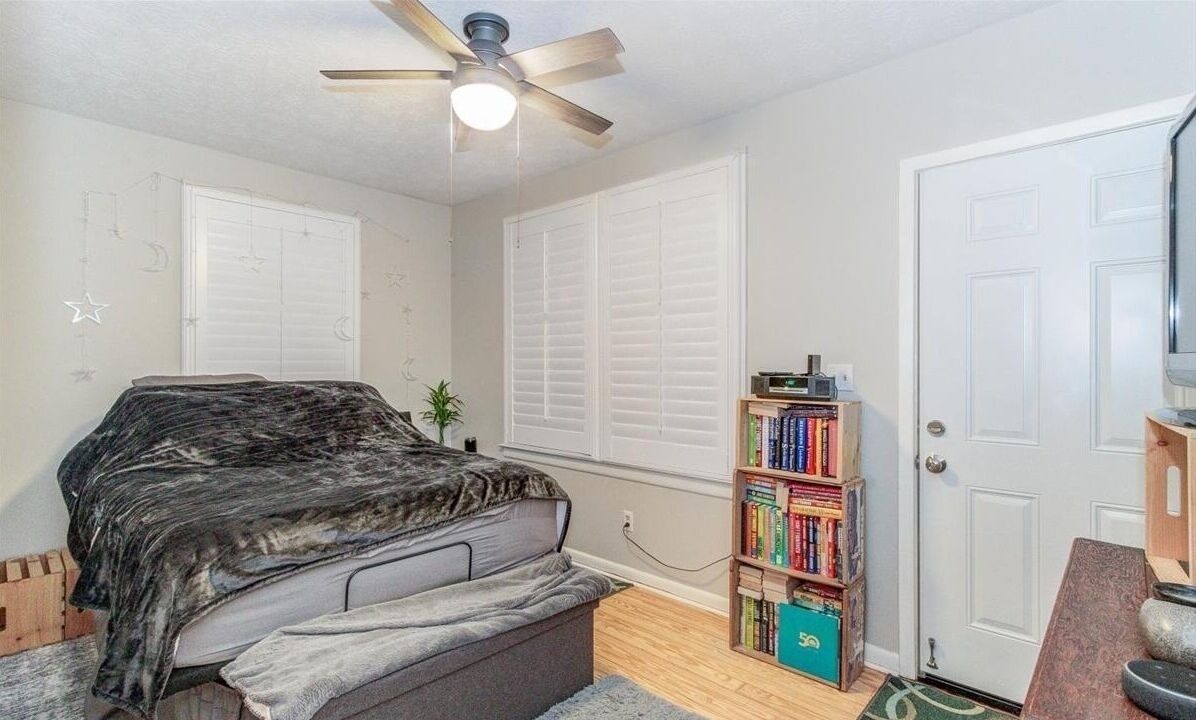1 bedroom, WiFi (free), bed sheets