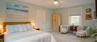 High Tide Haven Suite