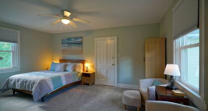 High Tide Haven Suite
