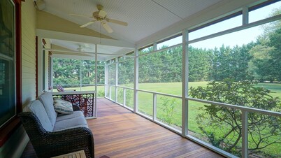 High Tide Haven Suite