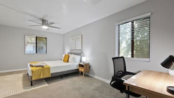 1 chambre, fer et planche à repasser, Wi-Fi, literie fournie