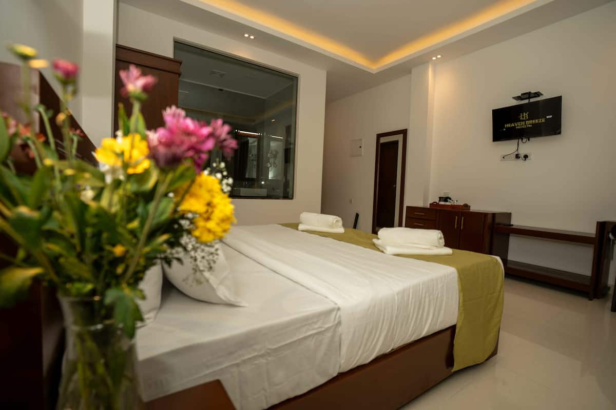 Deluxe Double or Twin Room, Balcony, Garden View | Desk, laptop workspace, free WiFi