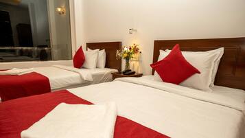 Deluxe Twin Room, Balcony, Mountain View | Desk, laptop workspace, free WiFi