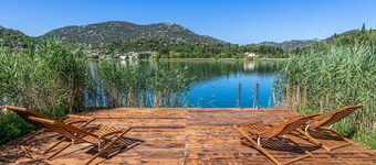3 bedroom pet friendly apartment in Bacina