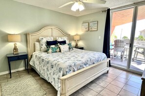 2 bedrooms, iron/ironing board, travel cot, WiFi