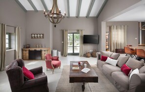 Smart TV, fireplace, foosball