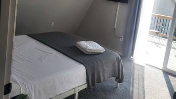 4 quartos, ferros/tábuas de passar roupa, Wi-Fi, roupa de cama