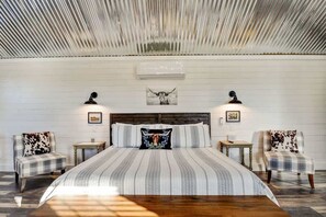4 chambres, fer et planche à repasser, Wi-Fi, draps fournis