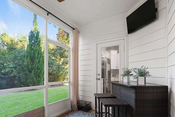 Interior - Luxury Hilton Head Villa Getaway 4BR 3 Full BA 1 Half BA Beach Essentials Includ (Hilton Head Island)