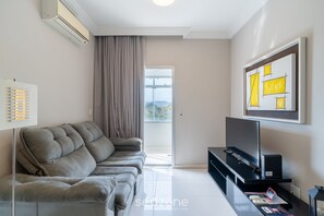 Smart TV 32 pulgadas con canales de televisión digitales