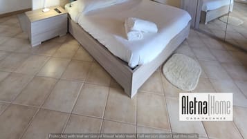 2 makuuhuonetta, silitysrauta/-lauta, internet, vuodevaatteet