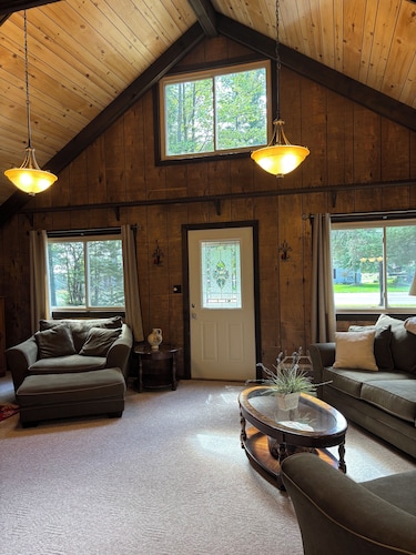 Rustic Retreat- This cabin in the woods is the perfect getaway!