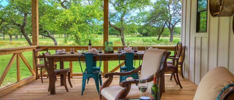 Outdoor dining