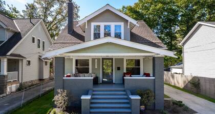 4BR in Kamms Corner - Walk to Food and Bars