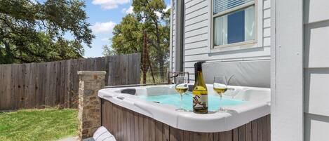 Baignoire à remous extérieure