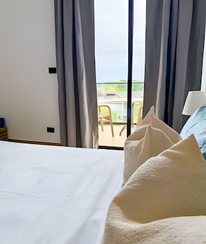 1 bedroom, iron/ironing board, Internet, bed sheets