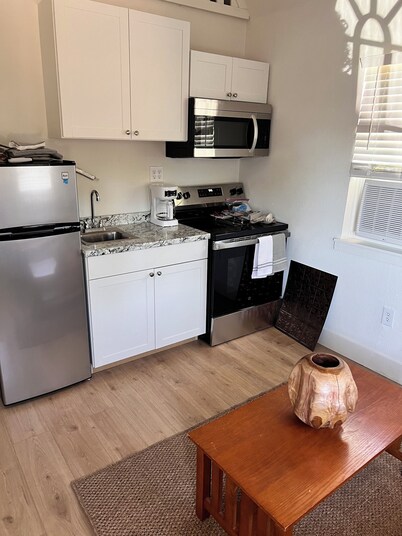 Cozy cabin in nice Wylie with AC