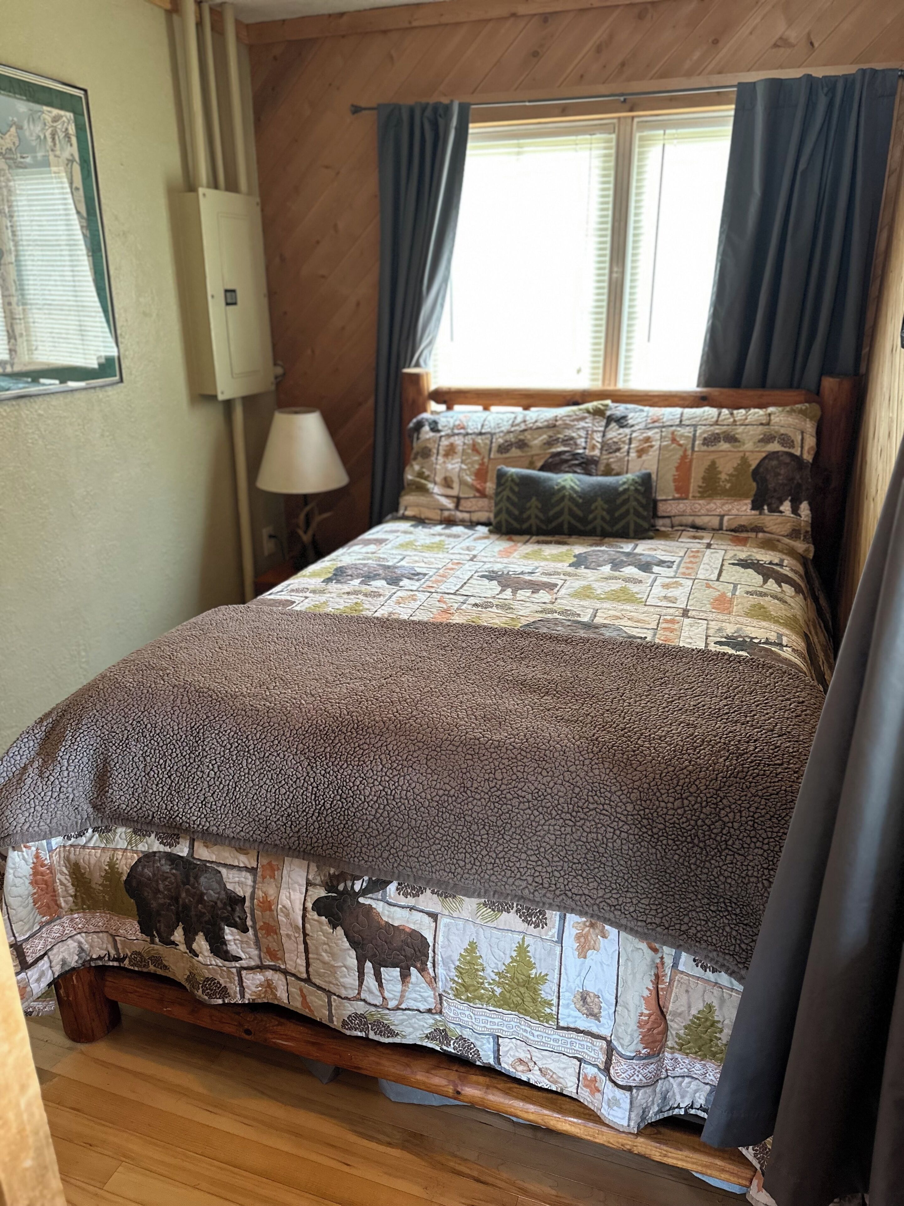 1 bedroom, WiFi, bed sheets