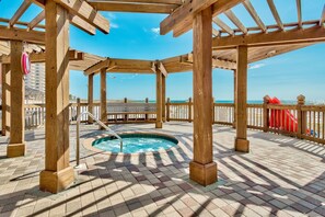 Outdoor spa tub - NEW! Penthouse (20th floor) 2 bedroom Beachfront at Pelican with XL Balcony (Destin)
