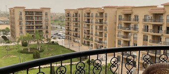 3 bedroom apartment in Rehab City-Urban Retreat