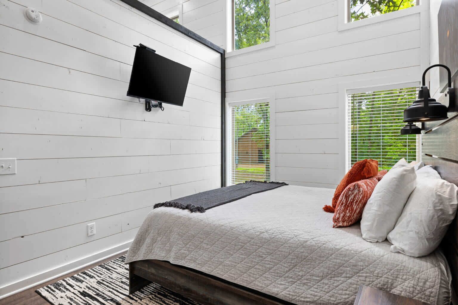 1 soverom, strykejern/-brett, wi-fi (inkludert) og sengetøy