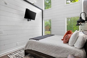 1 soverom, strykejern/-brett, wi-fi (inkludert) og sengetøy