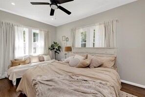 3 dormitorios, tabla de planchar con plancha, wifi y ropa de cama