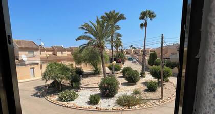 Mar Menor Studio Cielo - pet-friendly, pool and wi-fi