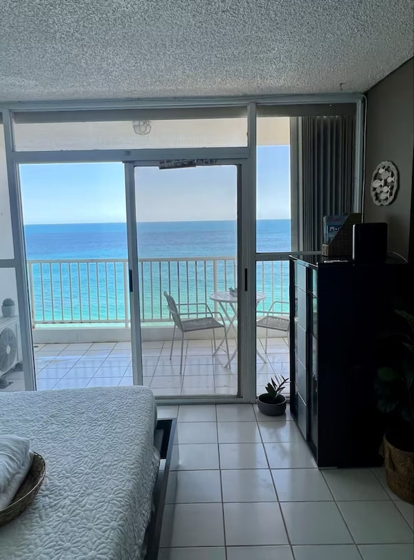 1 bedroom, iron/ironing board, free WiFi, bed sheets - Sun Beach apartment (Luquillo)