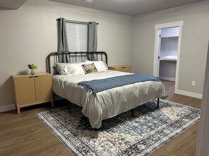 2 Schlafzimmer, Bügeleisen/Bügelbrett, Internetzugang, Bettwäsche