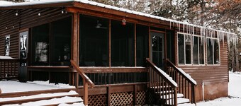 Cozy 2 Bedroom Lakefront Cabin on Crosslake w/ Sauna
