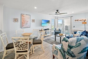 Smart-TV, Musikbibliothek, Videothek