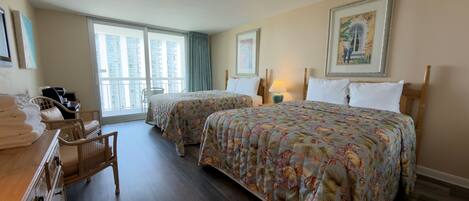 1 slaapkamer, een strijkplank/strijkijzer, gratis wifi, beddengoed