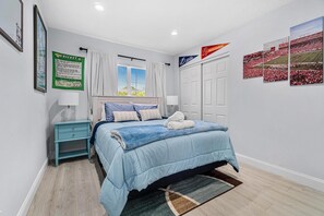 3 chambres, fer et planche à repasser, Wi-Fi, literie fournie