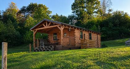 Haan Hollow – Secluded Log Cabin on 12 Private Acres in Gallipolis, Ohio