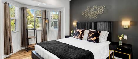 7 bedrooms, travel cot, free WiFi, bed sheets