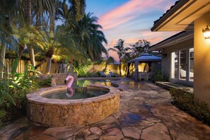 Pool - Hot Tub, Pool & Billiards | Steps from Beach | Coral Ridge Getaway by AvantStay (Fort Lauderdale)