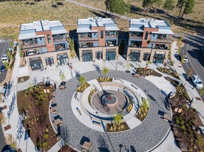 Exterior - 1131 Aerie #200 | Balcony + Private Hot Tub (Bend)