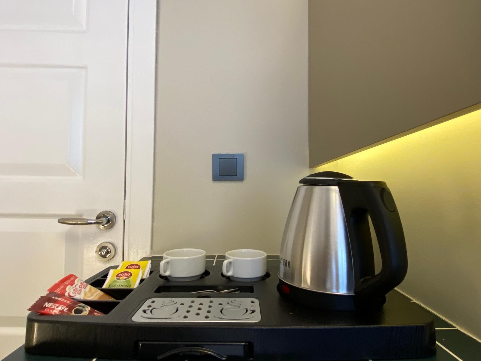 Standard Double Room | Desk, laptop workspace, free WiFi