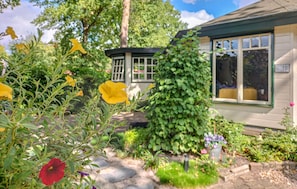 Exterior detail - Lovely home in Rucphen with heated swimming pool (Rucphen)