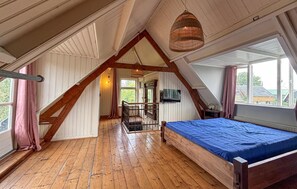 2 bedrooms, free WiFi - Amazing home in Stolwijk with house sea view (Stolwijk)