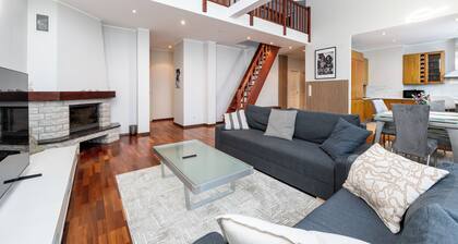 2-story/3-bedroom Penthouse, sauna, free parking
