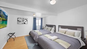 4 bedrooms, WiFi, bed sheets