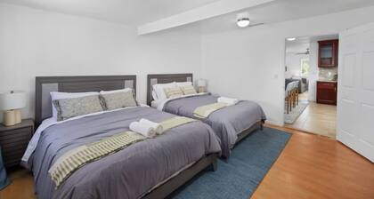 Spacious 4-bedroom house in serene Rowland Heights near LA & Disney