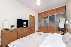1 室のベッドルーム、アイロン / アイロン台、WiFi、ベッ  ドシーツ