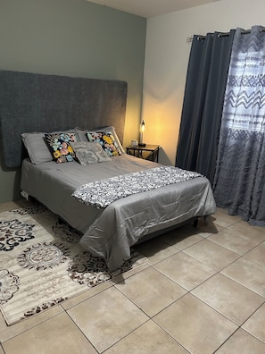 1 bedroom, WiFi, bed sheets
