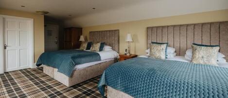 Family Room, Sea View | Iron/ironing board, free WiFi