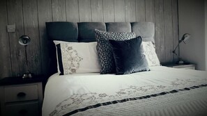 Eenpersoonskamer | Een strijkplank/strijkijzer, gratis wifi