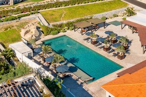 Beheizter Pool