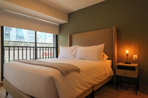 Ricardo Palma (9) | Iron/ironing board, free WiFi, bed sheets - Ricardo Palma by Wynwood House (Lima)